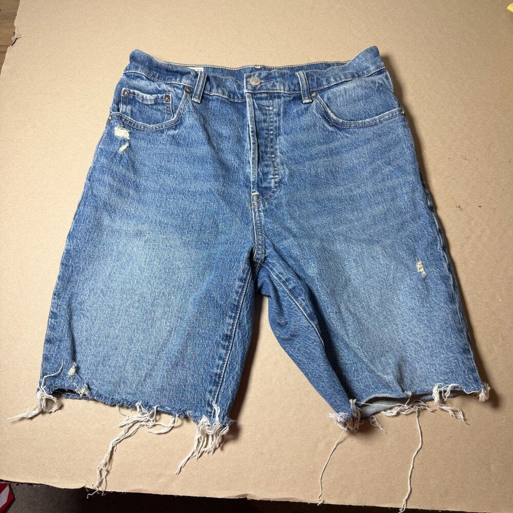 GAP size 29 (8) bermuda short high rise jorts womens medium wash